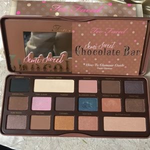 Eyeshadow Palette 🎨
